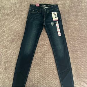NWT Levi’s Denizen Jeans